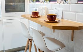 La casita de Lola by urbanhosting